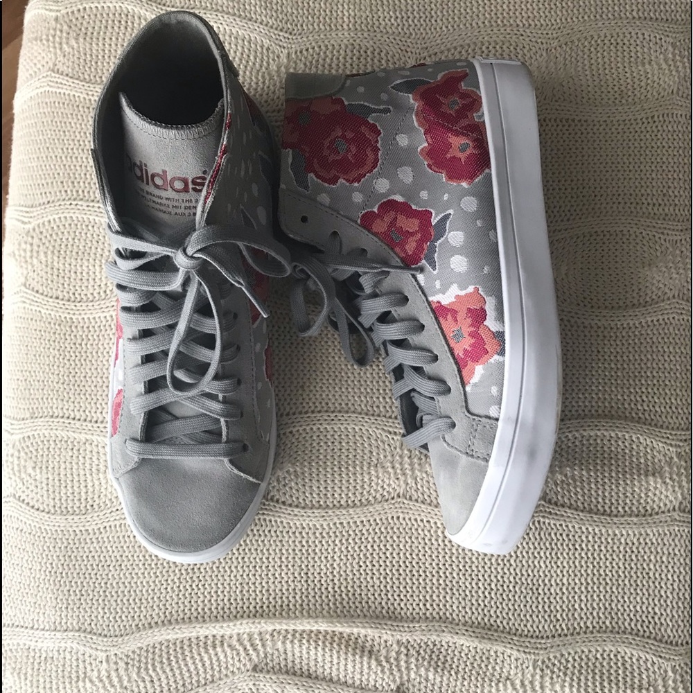 Adidas Court Vantage Mid Floral Print Size 7.5 M
